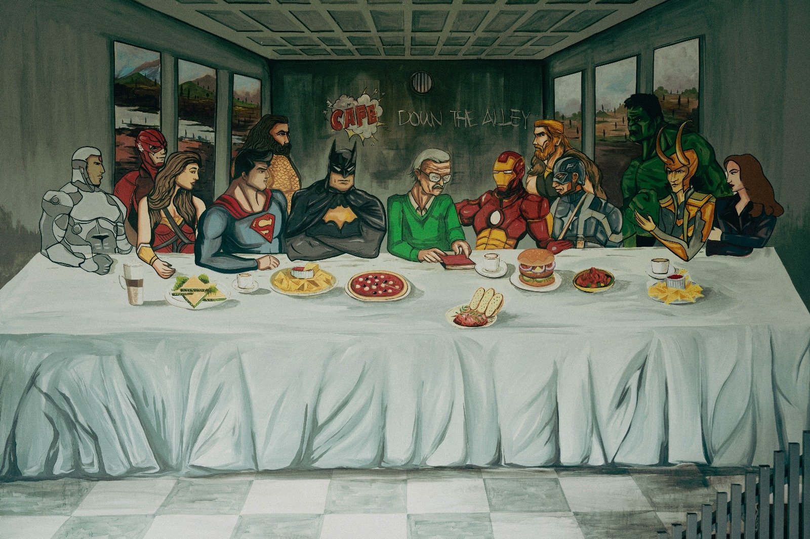 Comic Café Experience